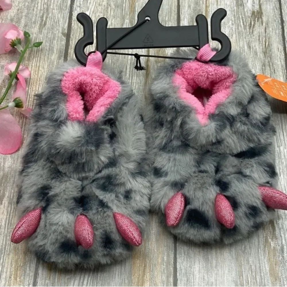 Baby Girl Fuzzy Claw Foot Little Monster Feet Slippers Shoes Size 3